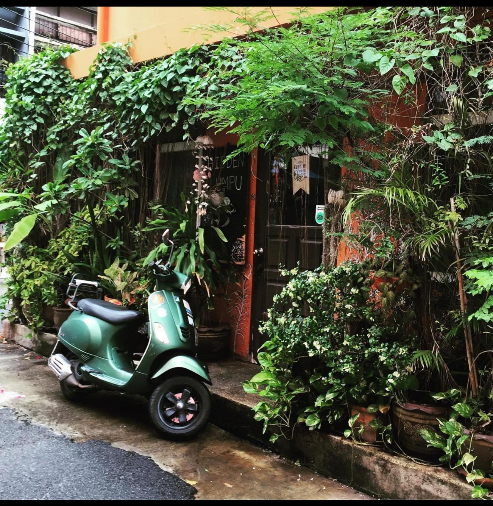 Hidden Lumpu Hotel Bangkok Buitenkant foto