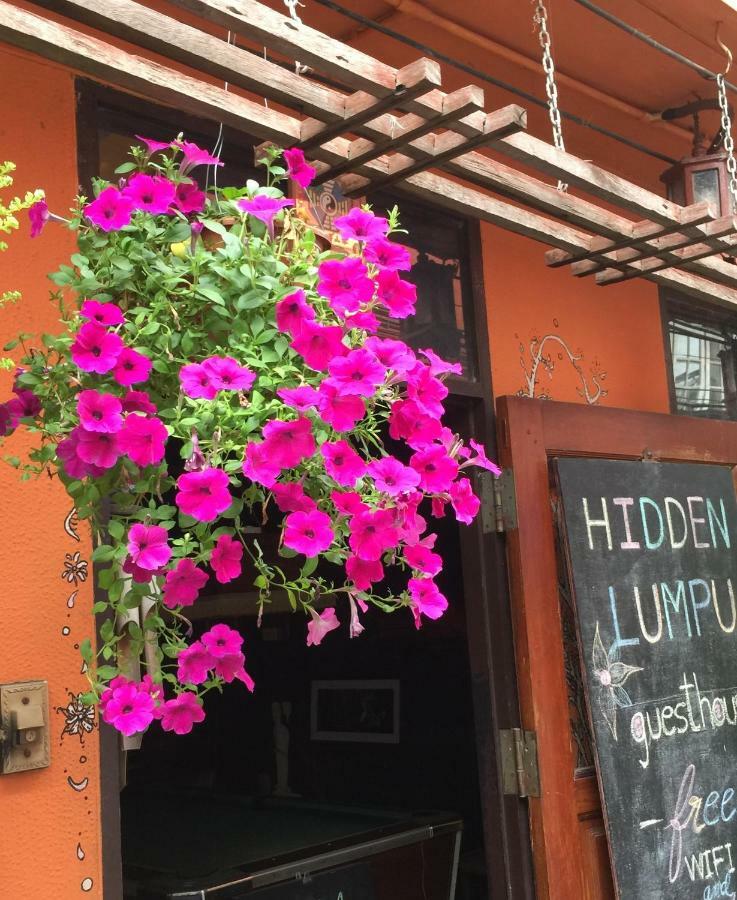 Hidden Lumpu Hotel Bangkok Buitenkant foto